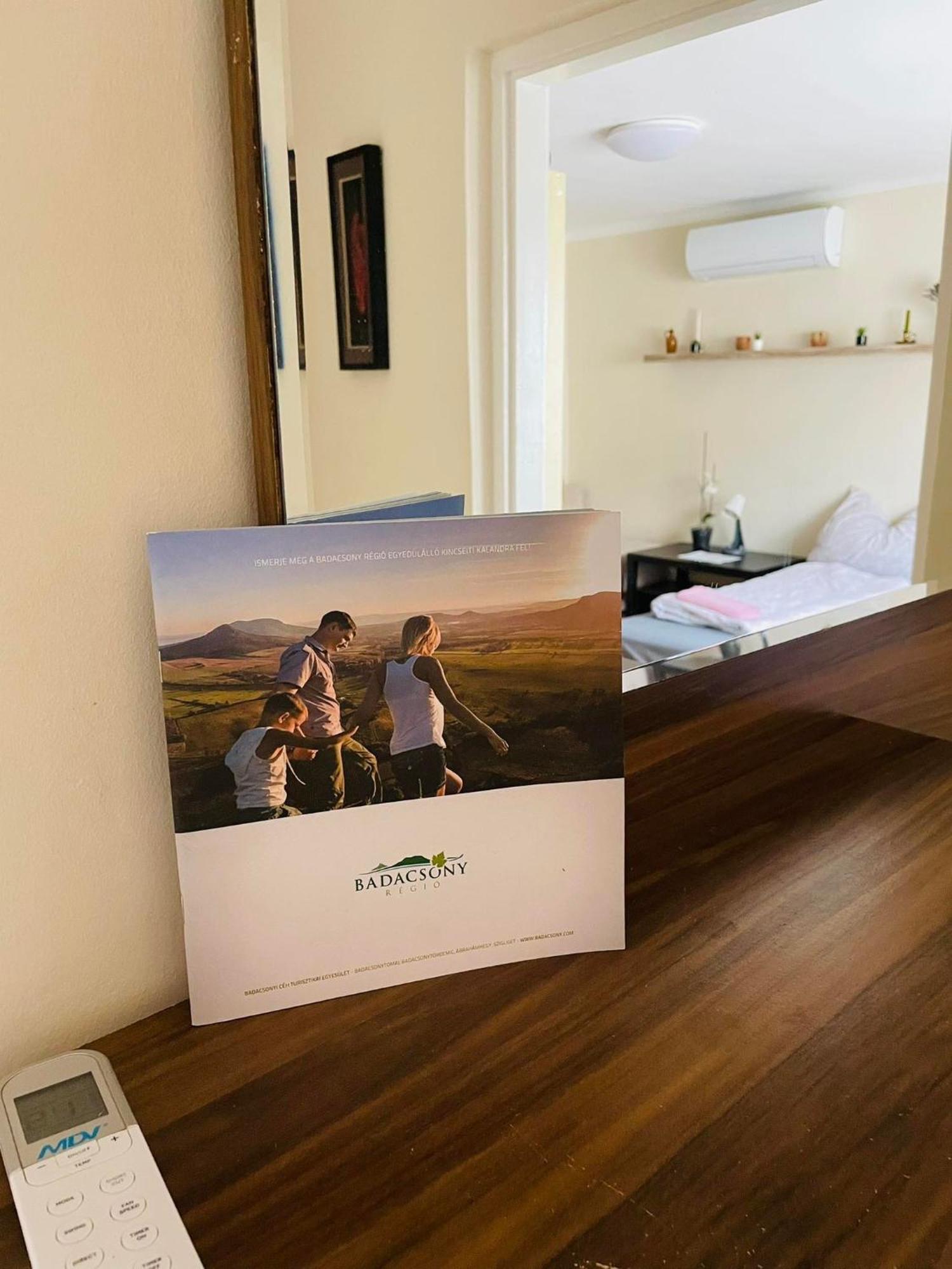 Keresztes Lak Appartement Badacsonytördemic Buitenkant foto